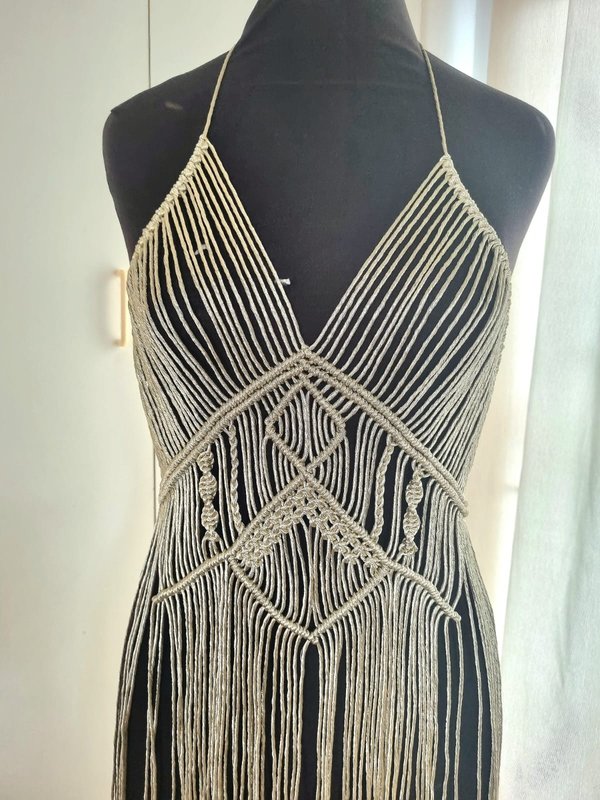 Macramé Halter Top — Diamond Knotwork